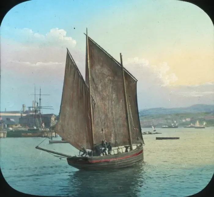 Framed Print : Scenery of Devon - Fishing boat sailing out of Lanbow