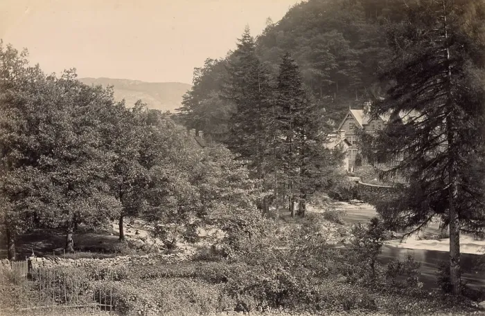 Framed Print : Scenery - Pont-y-Pair Inn, Betws-y-coed, Wales Framed Print : Scenery - Pont-y-Pair Inn, Betws-y-coed, Wales