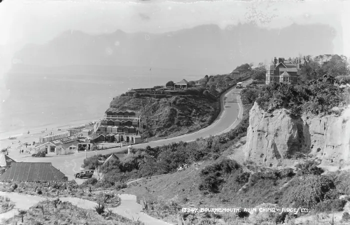 Framed Print : Scenic View of Alum Chine, Bournemouth Framed Print : Scenic View of Alum Chine, Bournemouth