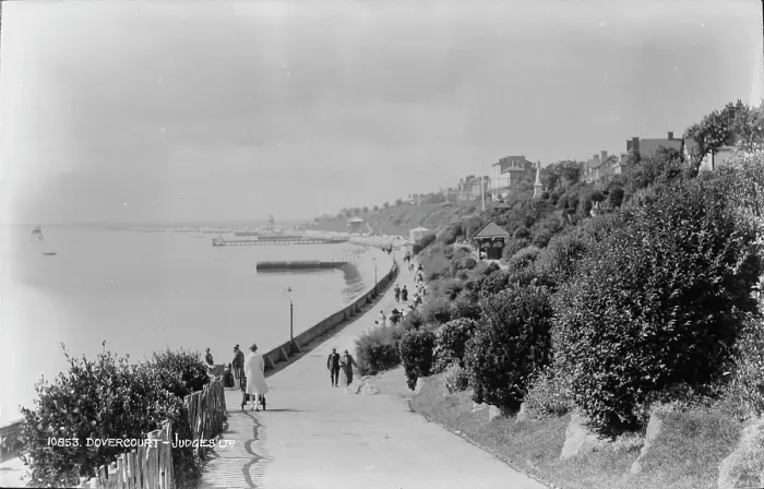 Framed Print : Scenic View of Dovercourt Seafront Framed Print : Scenic View of Dovercourt Seafront