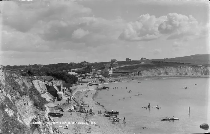Framed Print : Scenic View of Freshwater Bay Framed Print : Scenic View of Freshwater Bay