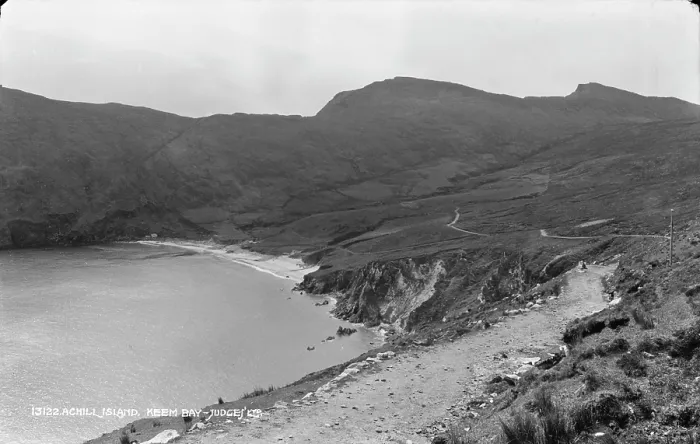 Framed Print : Scenic View of Keem Bay Framed Print : Scenic View of Keem Bay