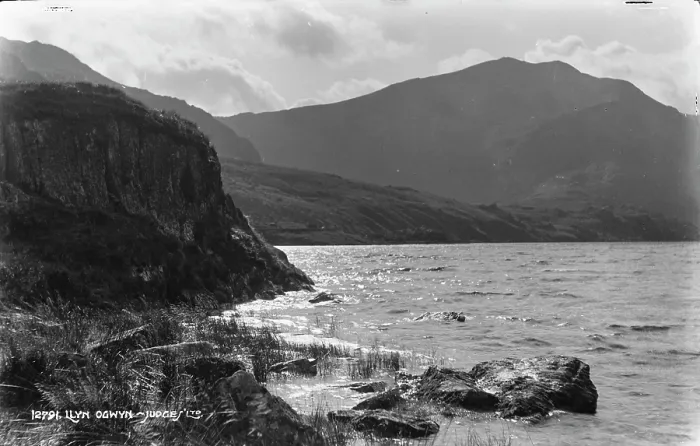 Framed Print : Scenic View of Llyn Ogwyn Framed Print : Scenic View of Llyn Ogwyn