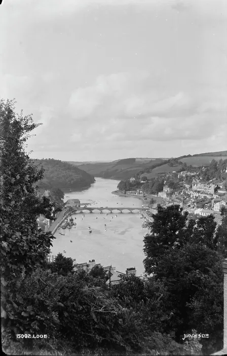 Framed Print : Scenic View of Looe River Framed Print : Scenic View of Looe River