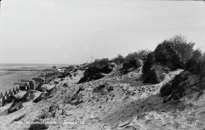 Framed Print : Scenic View of Mablethorpe Beach Framed Print : Scenic View of Mablethorpe Beach