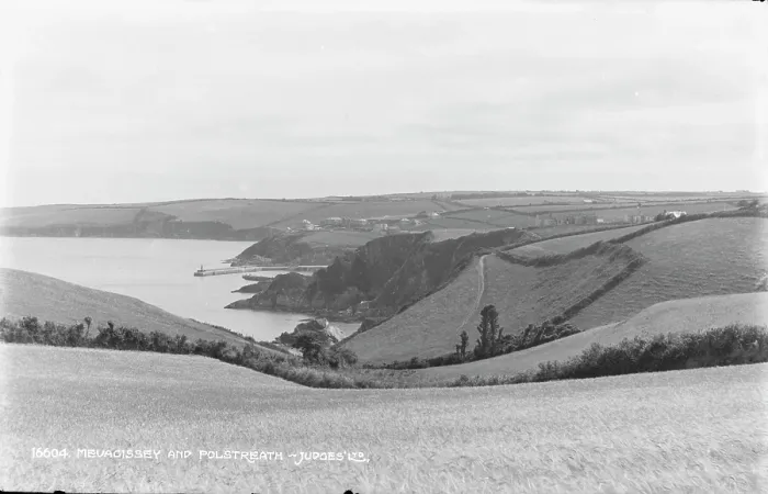 Framed Print : Scenic View of Mevagissey and Polstreath Framed Print : Scenic View of Mevagissey and Polstreath