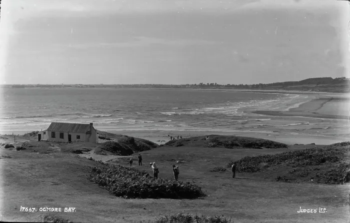 Framed Print : Scenic View of Ogmore Bay Framed Print : Scenic View of Ogmore Bay