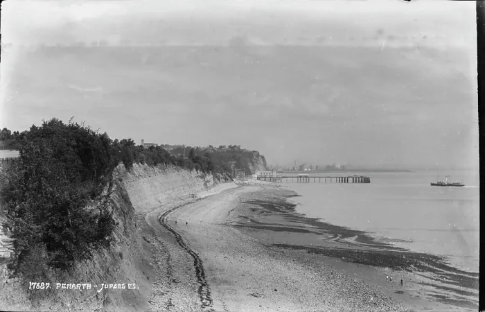 Framed Print : Scenic View of Penarth Beach Framed Print : Scenic View of Penarth Beach