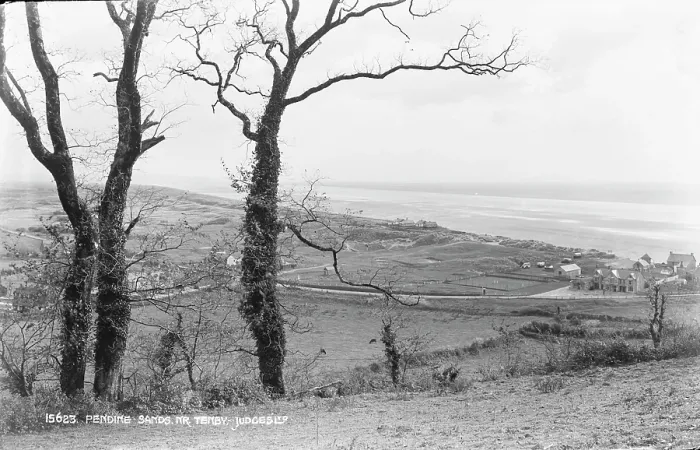 Framed Print : Scenic View of Pendine Sands Framed Print : Scenic View of Pendine Sands
