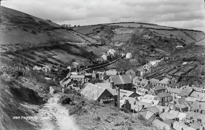 Framed Print : A Scenic View of Polperro Framed Print : A Scenic View of Polperro