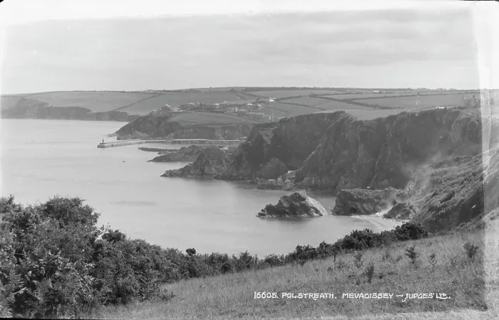 Framed Print : Scenic View of Polstreath, Mevagissey Framed Print : Scenic View of Polstreath, Mevagissey