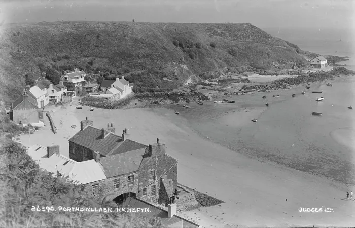 Framed Print : Scenic View of Porthdinllaen, Near Nefyn Framed Print : Scenic View of Porthdinllaen, Near Nefyn