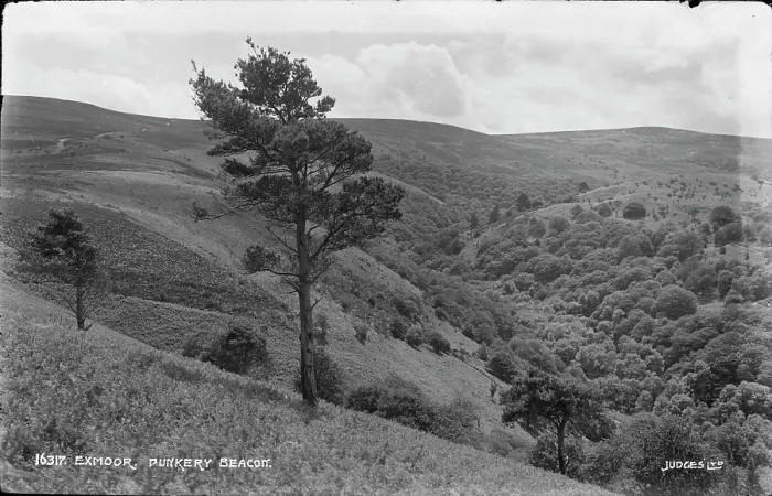Framed Print : Scenic View of Punkery Beacon