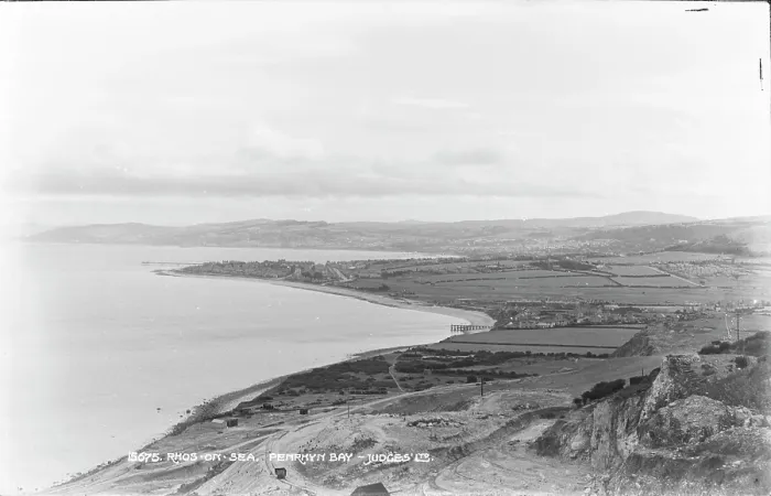 Framed Print : Scenic View of Rhos-on-Sea and Penrhyn Bay Framed Print : Scenic View of Rhos-on-Sea and Penrhyn Bay