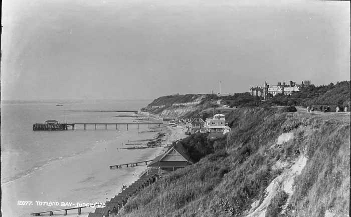 Framed Print : Scenic View of Totland Bay Framed Print : Scenic View of Totland Bay