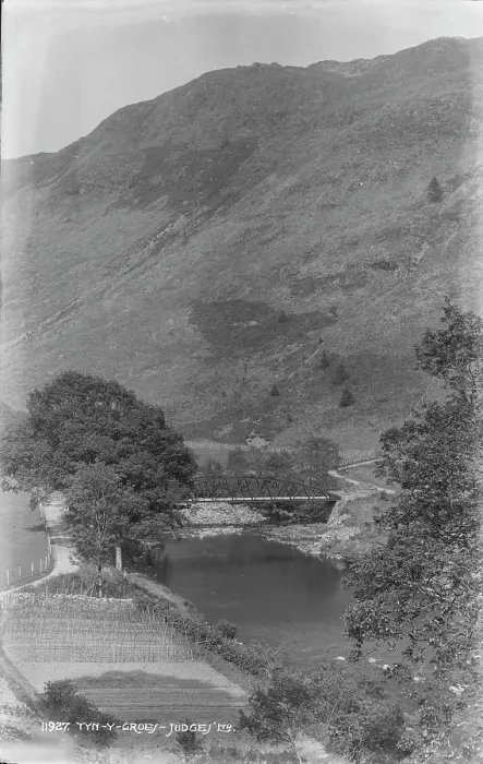 Framed Print : Scenic View of Tyn-y-Groes Framed Print : Scenic View of Tyn-y-Groes