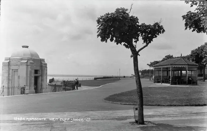 Framed Print : Scenic View of West Cliff, Ramsgate Framed Print : Scenic View of West Cliff, Ramsgate