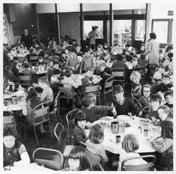 Framed Print : School dinner, primary school in Wales Framed Print : School dinner, primary school in Wales
