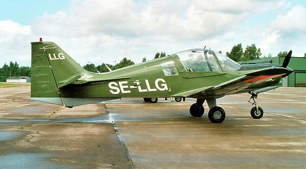 Scottish Aviation Bulldog 101 SE-LLG