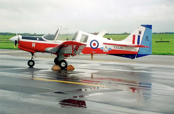 Scottish Aviation Bulldog T. 1 XX529  /  W