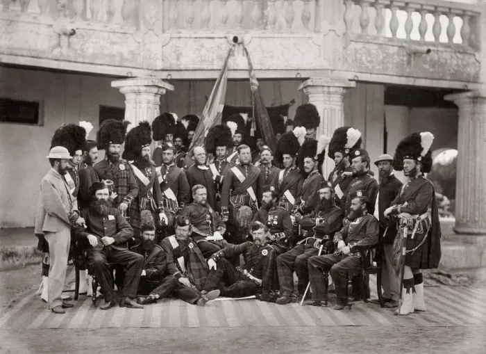 Framed Print : Scottish Regiment, British army, India, c. 1860 s Framed Print : Scottish Regiment, British army, India, c. 1860 s