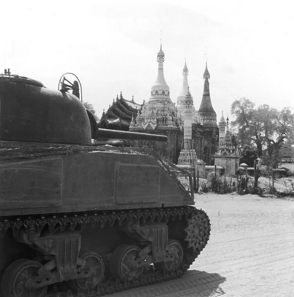 Scottish tank crew in Burma - 1945