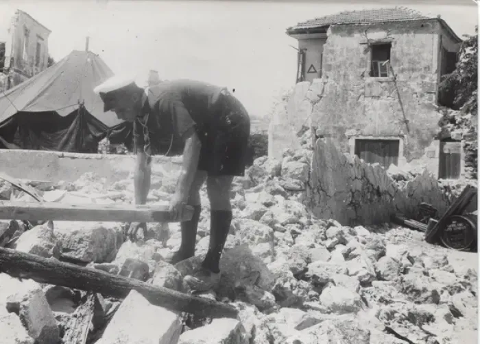 Framed Print : Scout in ruins of Argostolion, Kefalonia, Greece Framed Print : Scout in ruins of Argostolion, Kefalonia, Greece
