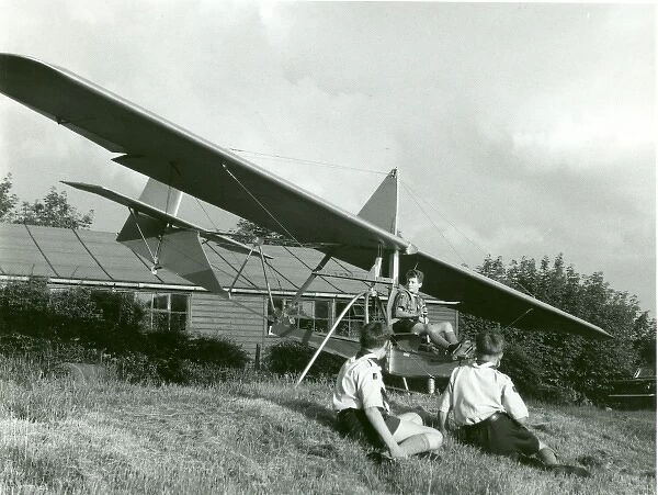 Scouts with Elliotts Primary EoN Glider