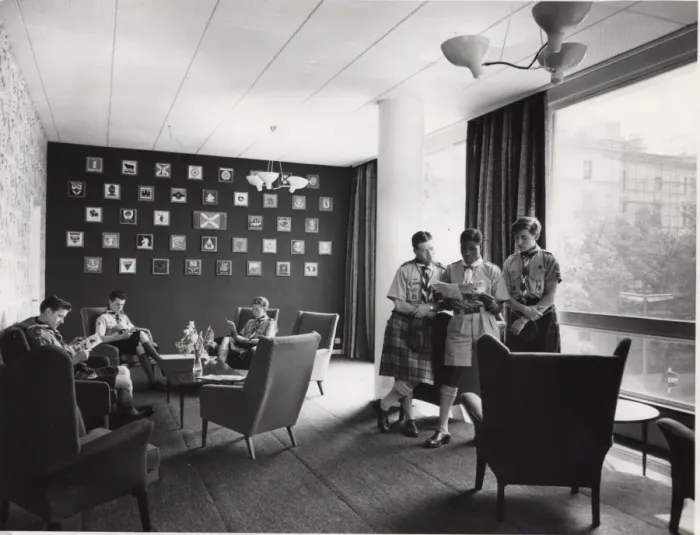 Framed Print : Scouts relaxing at Baden Powell House, London Framed Print : Scouts relaxing at Baden Powell House, London