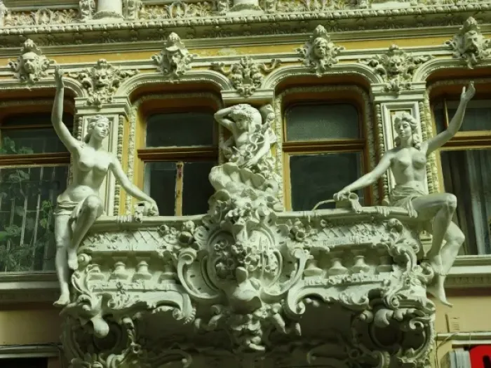 Framed Print : Sculpture on a balcony, Odessa, Ukraine