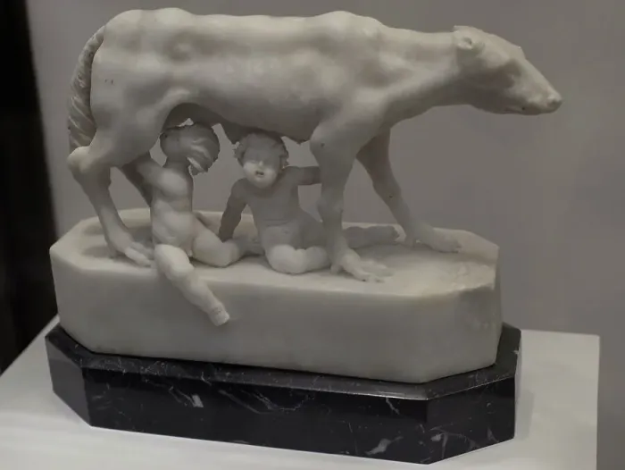 Framed Print : Sculpture of the founders of Rome, Romulus and Remus Framed Print : Sculpture of the founders of Rome, Romulus and Remus