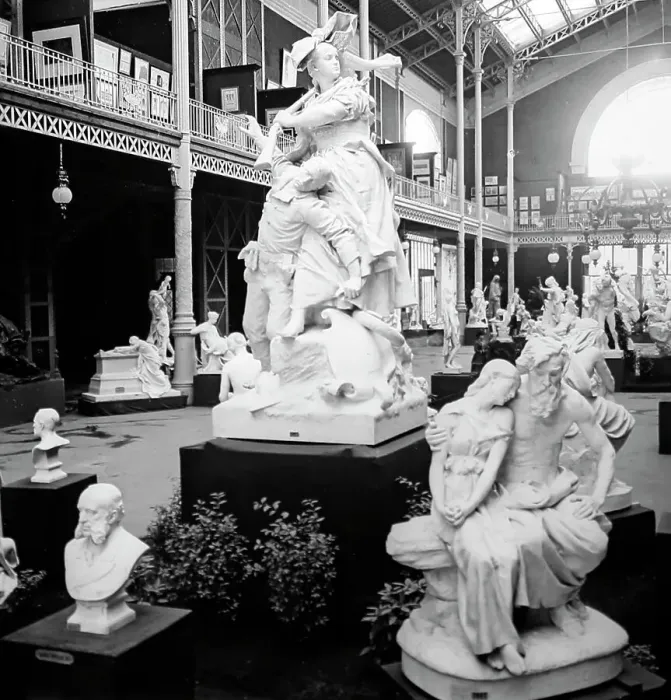 Framed Print : The Sculpture Hall, Exposition Universelle, Paris in 1889 Framed Print : The Sculpture Hall, Exposition Universelle, Paris in 1889