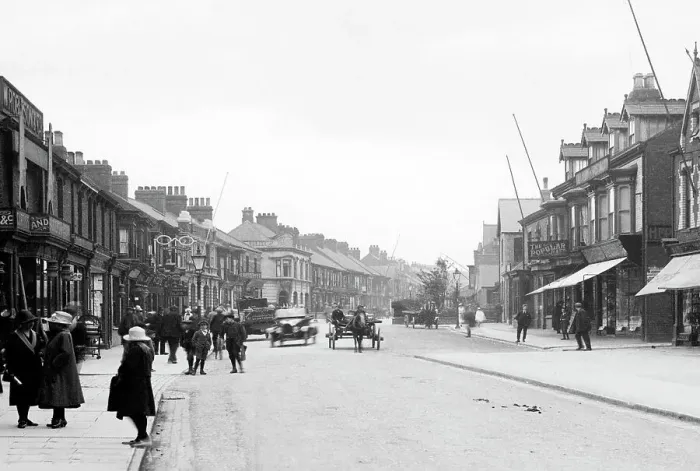 Framed Print : Scunthorpe High Street probably 1920s Framed Print : Scunthorpe High Street probably 1920s