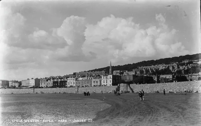 Framed Print : Seaside View of Weston-super-Mare Framed Print : Seaside View of Weston-super-Mare