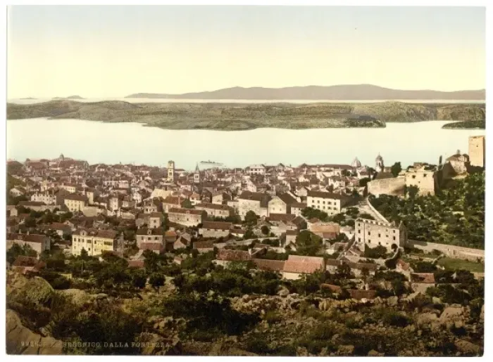 Framed Print : Sebenico, from the fort, Dalmatia, Austro-Hungary Framed Print : Sebenico, from the fort, Dalmatia, Austro-Hungary