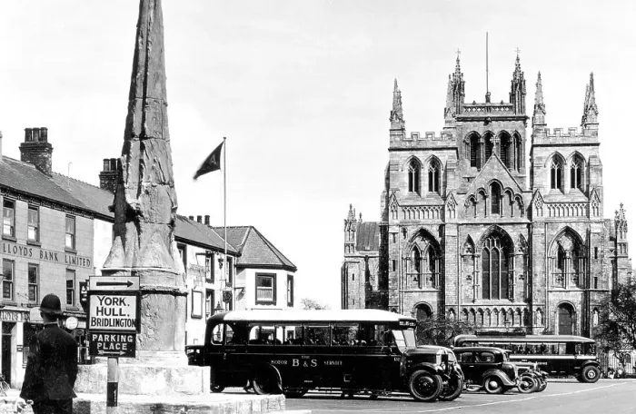 Framed Print : Selby Market Place probably 1930s Framed Print : Selby Market Place probably 1930s