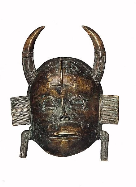 Senufo mask (Burkina Fasso). It combines features