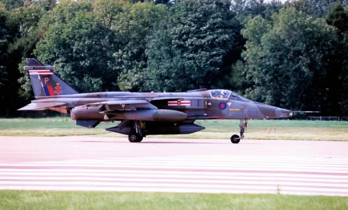 Framed Print : SEPECAT Jaguar GR. 3 XZ103 Framed Print : SEPECAT Jaguar GR. 3 XZ103