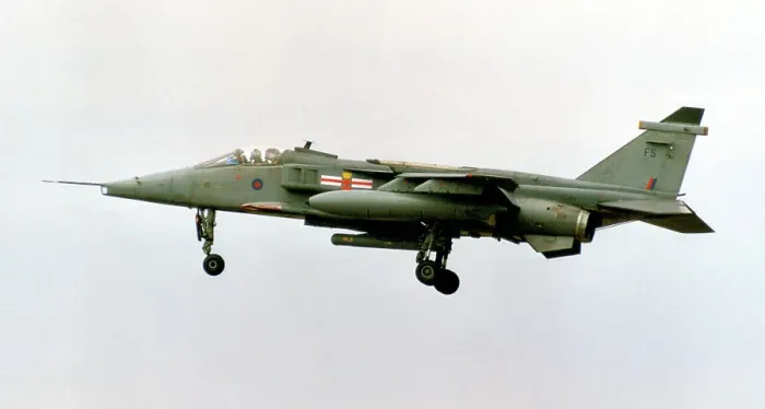 Framed Print : SEPECAT Jaguar GR. 3 XZ364 - FS