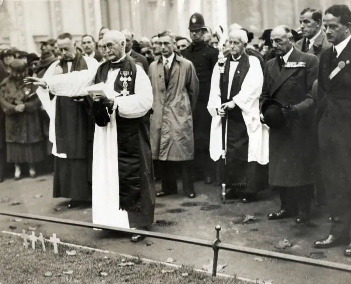 Framed Print : Service of Dedication by the Bishop of London Framed Print : Service of Dedication by the Bishop of London