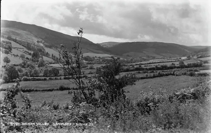 Framed Print : Severn Valley, Llanidloes Framed Print : Severn Valley, Llanidloes