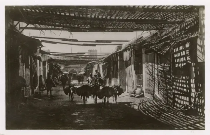 Framed Print : Shaded bazaar in the Souk, Fez (Fes), Morocco Framed Print : Shaded bazaar in the Souk, Fez (Fes), Morocco