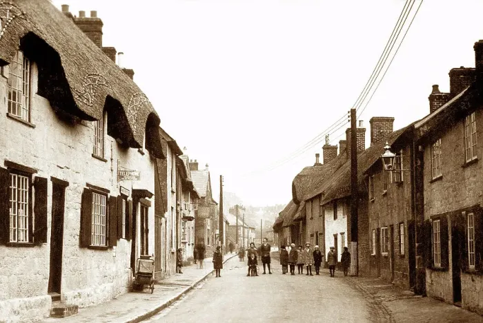 Framed Print : Shaftesbury early 1900's Framed Print : Shaftesbury early 1900's