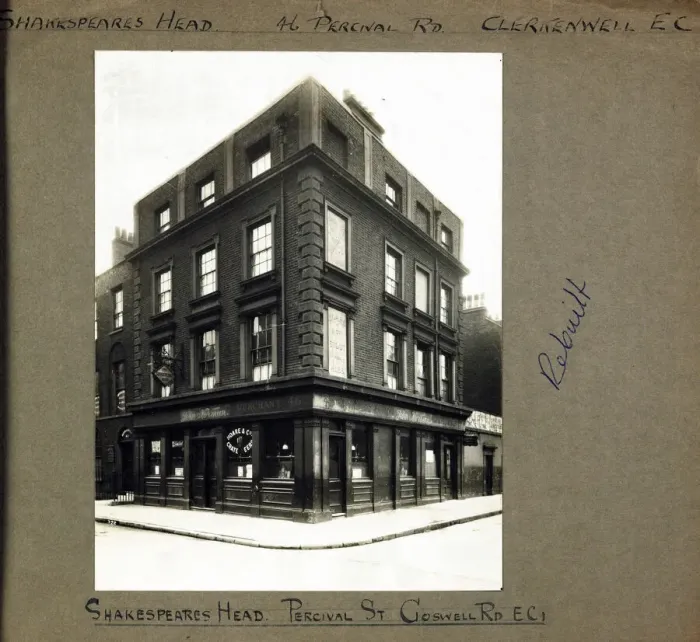 Framed Print : Shakespeares Head PH, Clerkenwell (Old), London Framed Print : Shakespeares Head PH, Clerkenwell (Old), London