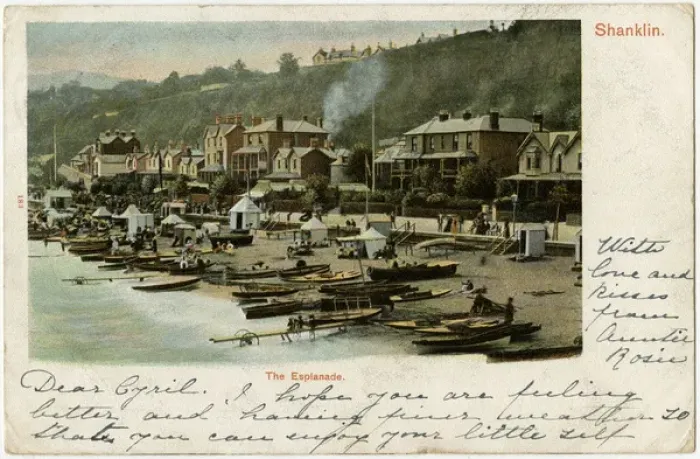 Framed Print : Shanklin, Isle of Wight, Hampshire - The Esplanade Framed Print : Shanklin, Isle of Wight, Hampshire - The Esplanade
