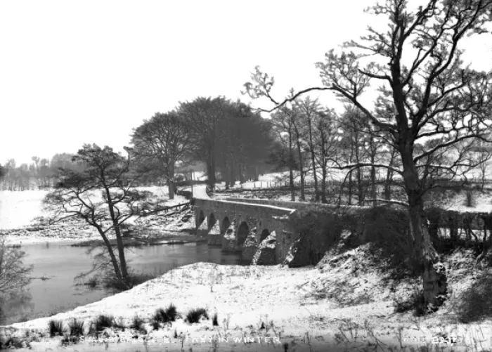 Framed Print : Shaws Bridge, Belfast in Winter Framed Print : Shaws Bridge, Belfast in Winter