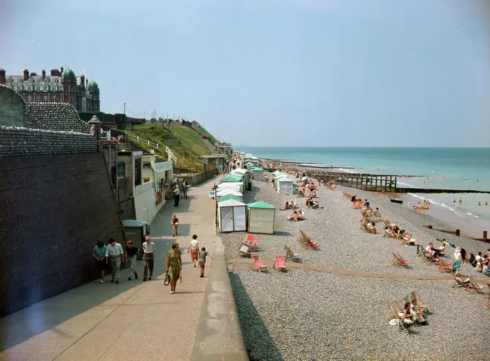 Framed Print : Sheringham - Fishermen's Slope Framed Print : Sheringham - Fishermen's Slope