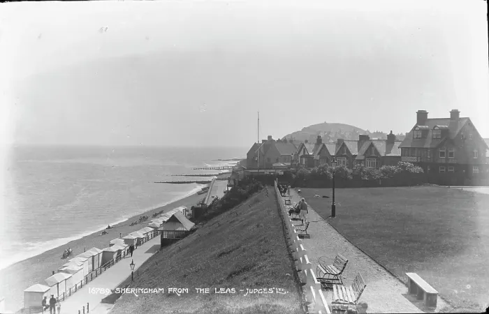 Framed Print : Sheringham from The Leas Framed Print : Sheringham from The Leas