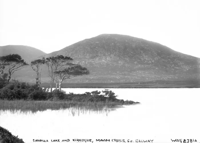 Framed Print : Shindilla Lake and Kirkogue, Maam Cross, Co Galway Framed Print : Shindilla Lake and Kirkogue, Maam Cross, Co Galway