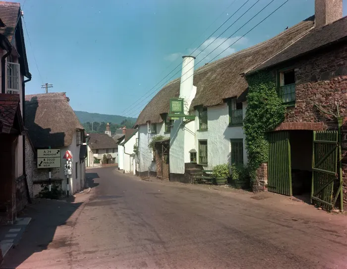 Framed Print : The Ship Inn, Porlock